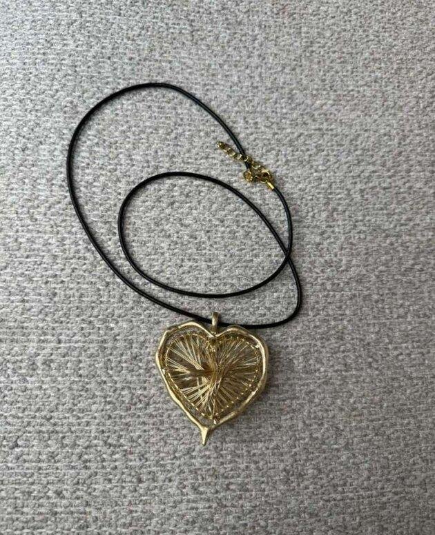 Colgante Corazón de Hilo