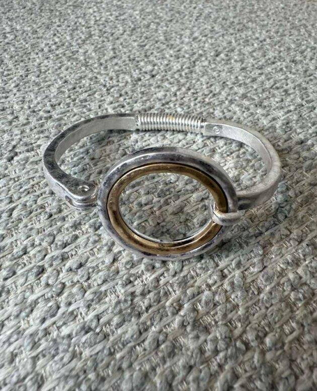 Brazalete Doble Círculo